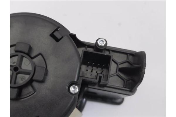 Recambio de mando de luces para mercedes-benz clase b (bm 246) 1.8 b 200 cdi (246.201) referencia OEM IAM A2129050551  