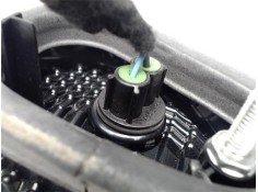 Recambio de piloto porton trasero derecho para renault scenic iii (jz) 1.5 emotion referencia OEM IAM 265500018R  