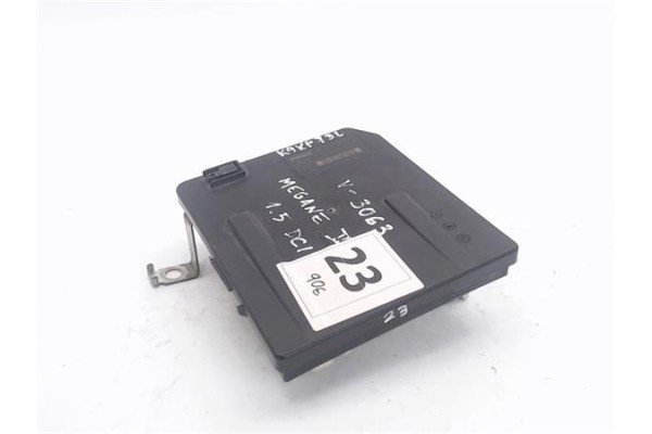 Recambio de caja fusibles/rele para renault megane ii berlina 5p 1.5 business referencia OEM IAM (8200481866J) (5191580A8) 