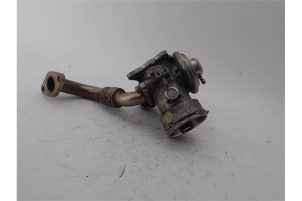 Recambio de caja mariposa aire para audi a4 avant (8e) 1.9 tdi (96kw) referencia OEM IAM 6B133062M  