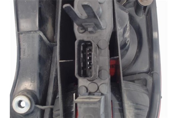 Recambio de piloto trasero izquierdo para nissan micra (k12e) referencia OEM IAM B6555AX710  