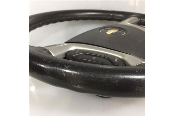Recambio de volante para chevrolet captiva 2.0 d referencia OEM IAM 96626746  