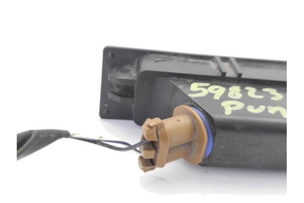 Recambio de piloto matricula para fiat punto / grande punto (199) 1.4 referencia OEM IAM 51767932 430102 
