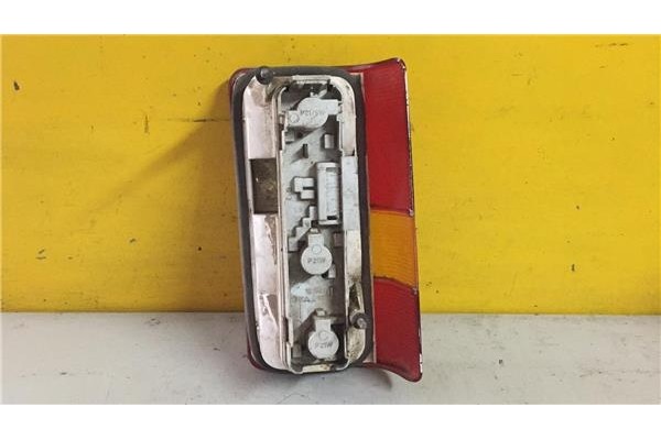 Recambio de piloto trasero izquierdo para seat trans 0.9 referencia OEM IAM 7R01433  