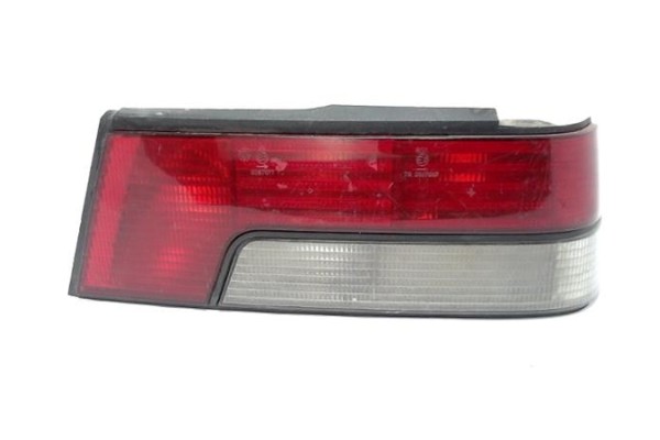 Recambio de piloto trasero derecho para peugeot 405 berlina referencia OEM IAM  6751222 