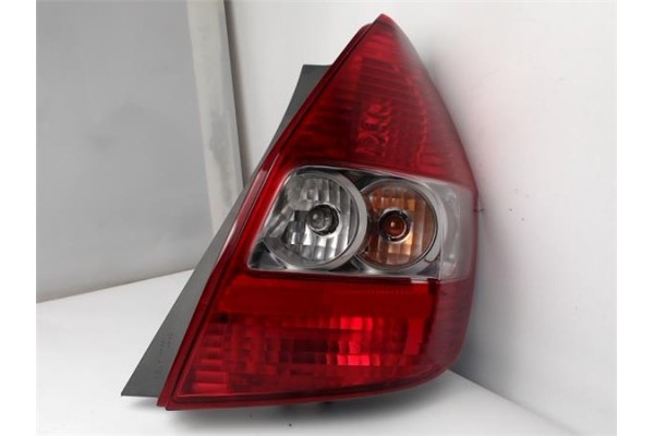 Recambio de piloto trasero derecho para honda jazz (gd1/5) 1.3 referencia OEM IAM   