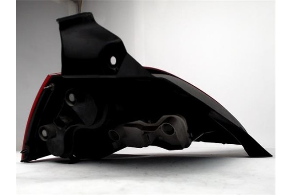 Recambio de piloto trasero derecho para renault megane ii (bm0/1_, cm0/1_) 1.9 dci (bm0g, cm0g) referencia OEM IAM 8200073237 89
