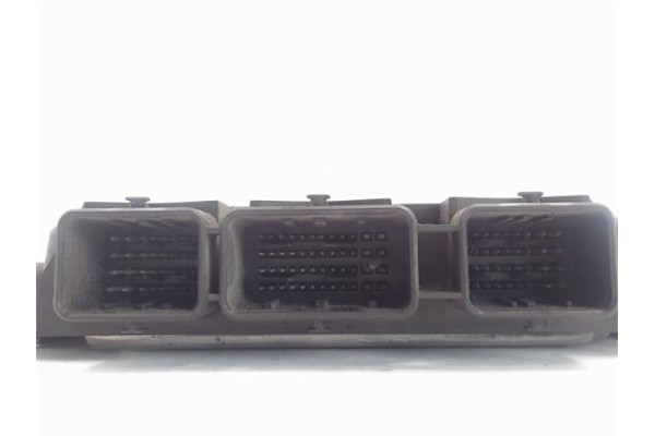 Recambio de centralita para renault scenic ii (jm) 1.9 emotion referencia OEM IAM 8200391966 8200386508/0281011776 