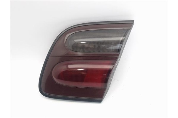 Recambio de piloto porton trasero derecho para nissan almera (n15) referencia OEM IAM   