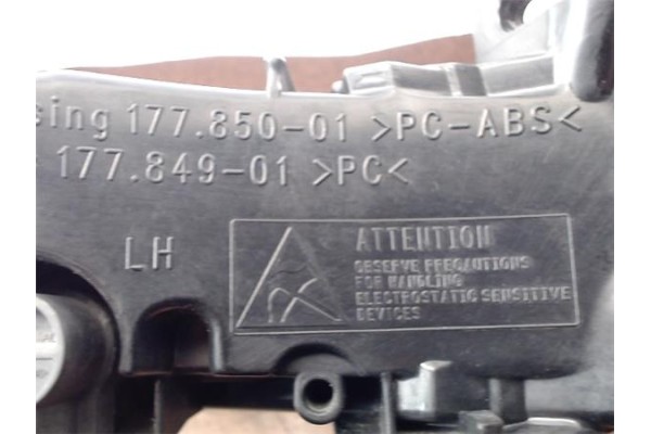 Recambio de intermitente delantero izquierdo para citroen c4 grand picasso 1.6 exclusive referencia OEM IAM 177850  