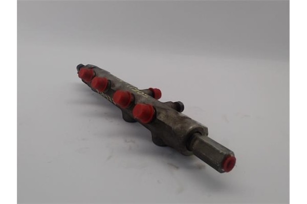 Recambio de rampa inyectores para mazda 5 2.0 referencia OEM IAM RF7J13GC0  