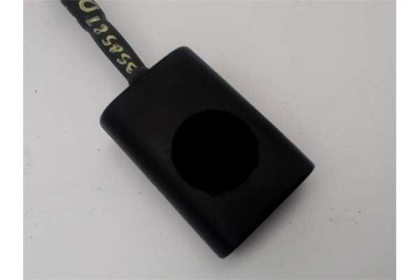 Recambio de anclaje cinturon delantero derecho para alfa romeo gt (125) 1.9 jtd referencia OEM IAM 184838460  