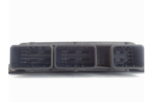 Recambio de centralita para renault megane ii berlina 3p 2.0 extreme referencia OEM IAM 8200298457/8200321263 21584288-2A/S3000 