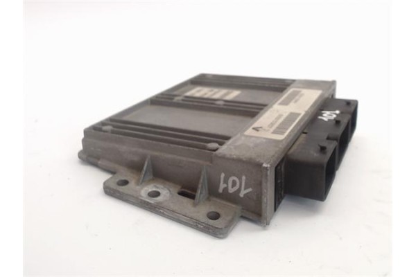 Recambio de centralita para renault laguna ii (bg0) 1.8 dynamique referencia OEM IAM 8200153837/8200153997 21646251-8/S2000RPM 