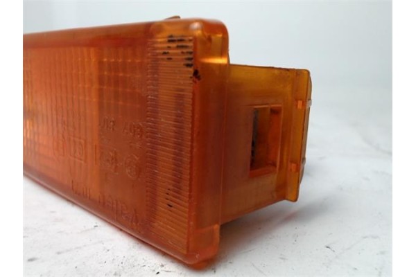 Recambio de intermitente delantero dcho para renault express furgón (f40_, g40_) 1.2 (f406, g40a) referencia OEM IAM 7700811996 