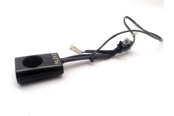 Recambio de anclaje cinturon delantero izquierdo para alfa romeo gt (125) 1.9 jtd referencia OEM IAM 184838260  