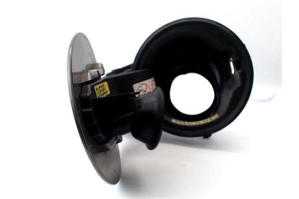 Recambio de tapa exterior combustible para citroen c4 grand picasso 1.6 exclusive referencia OEM IAM 9685086780  
