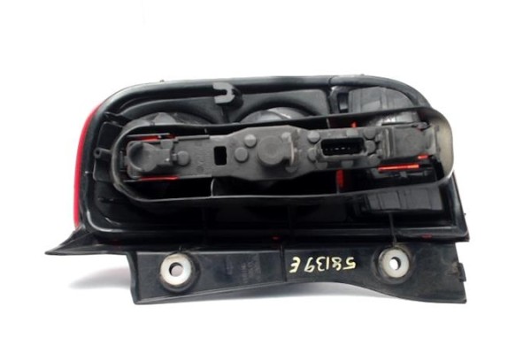 Recambio de piloto trasero izquierdo para nissan micra iii (k12e) 1.4 16v referencia OEM IAM   