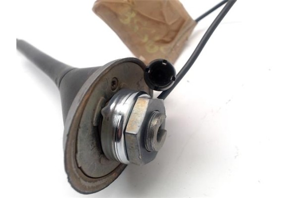 Recambio de antena electrica para alfa romeo gt (125) 1.9 jtd referencia OEM IAM 46772567 52076073 