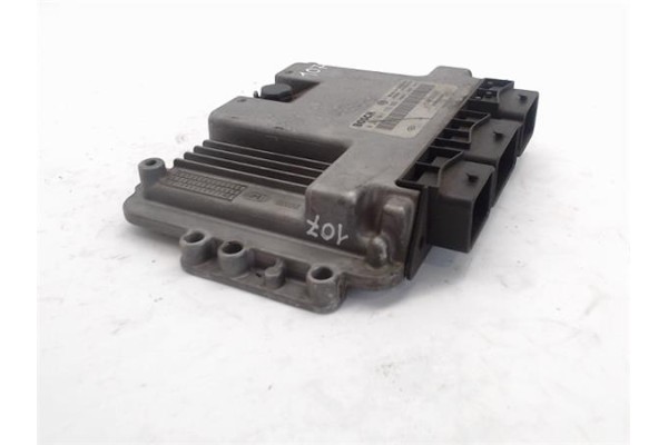 Recambio de centralita para renault megane ii berlina 3p 1.9 dynamique luxe referencia OEM IAM 8200391966/8200386508 0281011776 