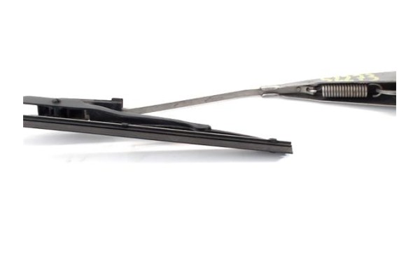 Recambio de brazo limpiaparabrisas delantero izquierdo para seat 600 e 765 referencia OEM IAM   