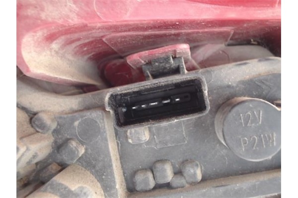 Recambio de piloto trasero izquierdo para citroen c4 coupe referencia OEM IAM 9646801777 79998D 