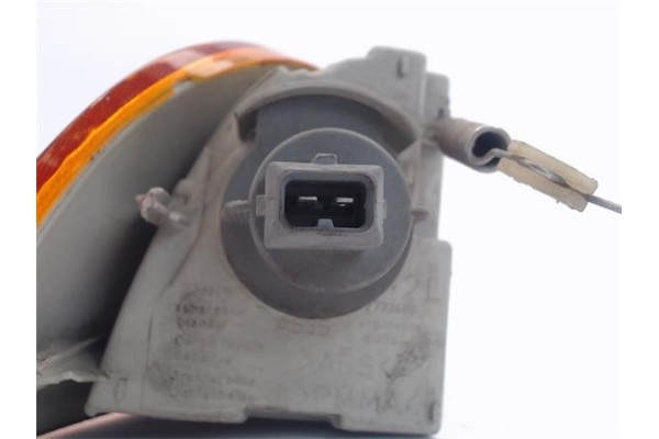 Recambio de intermitente delantero izquierdo para fiat i punto (176) berlina referencia OEM IAM    Recambio de intermitente delantero izquierdo para fiat i punto (176) berlina referencia OEM IAM