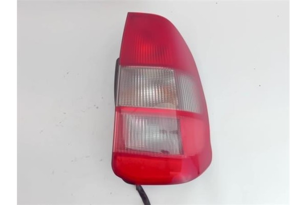 Recambio de piloto trasero derecho para mitsubishi space star (dg0) 1.3 16v (dg1a) referencia OEM IAM MR911210 28760208 