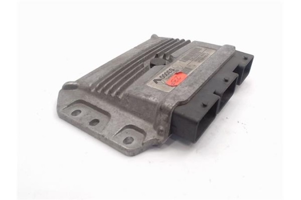 Recambio de centralita para renault megane ii berlina 5p 1.6 confort dynamique referencia OEM IAM (215842882A) (8200321263) (820