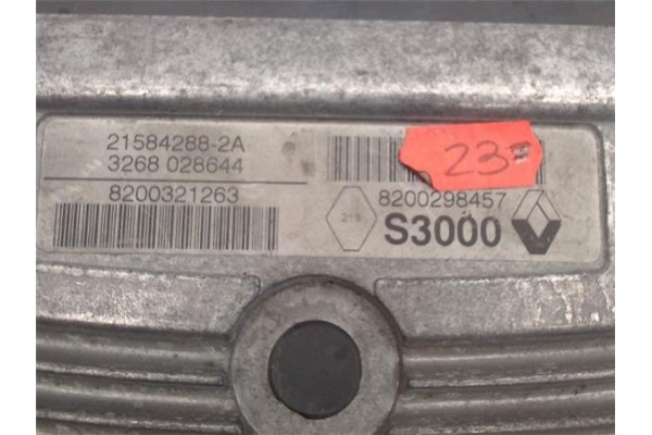 Recambio de centralita para renault megane ii berlina 5p 1.6 confort dynamique referencia OEM IAM (215842882A) (8200321263) (820