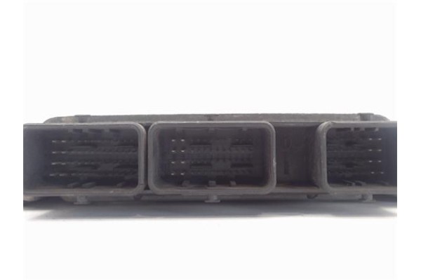 Recambio de centralita para renault megane ii berlina 5p 1.6 confort dynamique referencia OEM IAM (215842882A) (8200321263) (820