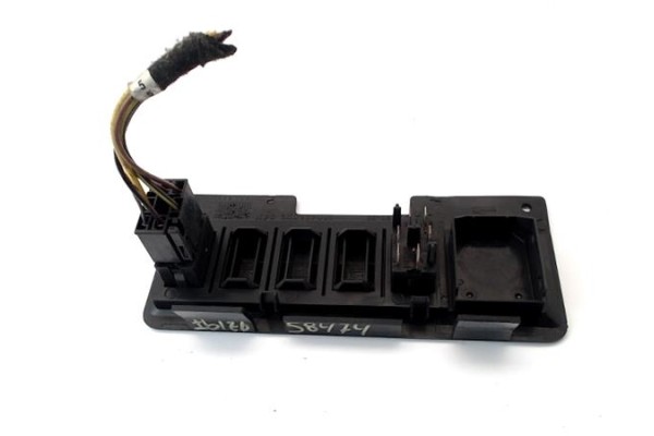 Recambio de mando elevalunas para seat ibiza (6k1) 1.9 básico referencia OEM IAM 6K0857061  