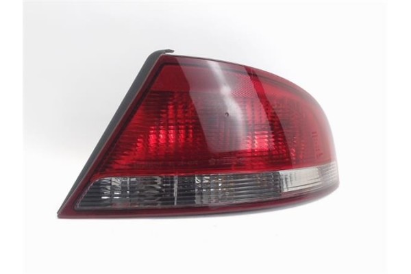 Recambio de piloto trasero derecho para chrysler sebring jr 41 berlina referencia OEM IAM   64 , FIAT | P , FORD