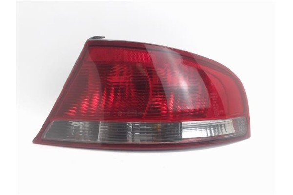 Recambio de piloto trasero derecho para chrysler sebring jr 41 berlina referencia OEM IAM   64 , FIAT | P , FORD