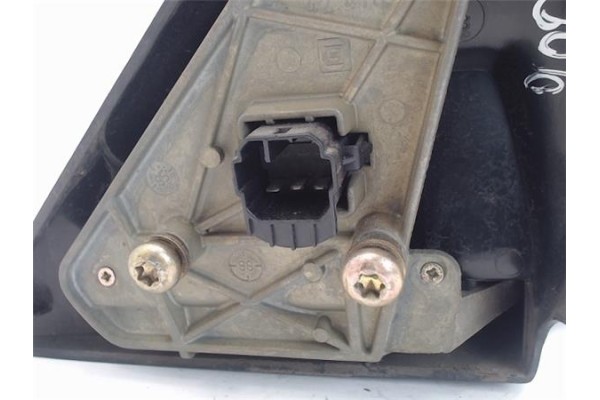 Recambio de retrovisor electrico derecho para saab 900 berlina referencia OEM IAM   