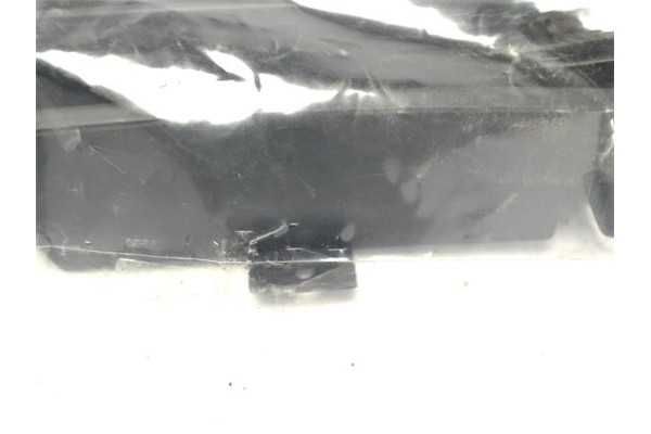Recambio de rejilla paragolpes delantero izquierda para volkswagen golf iv berlina (1j1) referencia OEM IAM   