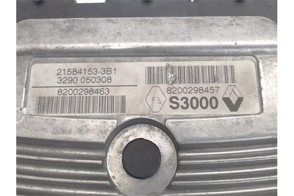 Recambio de centralita para renault megane ii berlina 5p 1.6 confort dynamique referencia OEM IAM (8200298463) (8200298457) (215