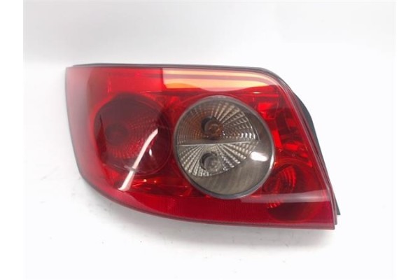 Recambio de piloto trasero izquierdo para renault megane ii coupe/cabrio referencia OEM IAM 8200142688A 00876010255 