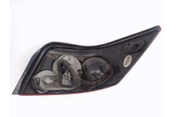 Recambio de piloto trasero izquierdo para renault megane ii coupe/cabrio referencia OEM IAM 8200142688A 00876010255 