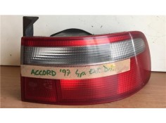 Recambio de piloto trasero derecho para honda accord berlina (cc/ce) 1.8 (ce7) referencia OEM IAM 236242  