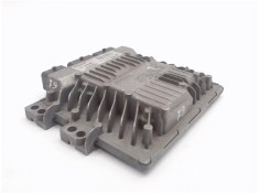 Recambio de centralita para renault scenic ii (jm) 1.5 dci (jm1e) referencia OEM IAM 8200565863 S122326108A/SID301 