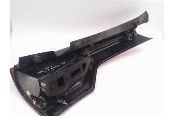 Recambio de piloto trasero izquierdo para citroen c4 grand picasso referencia OEM IAM 00946601LI 163865 