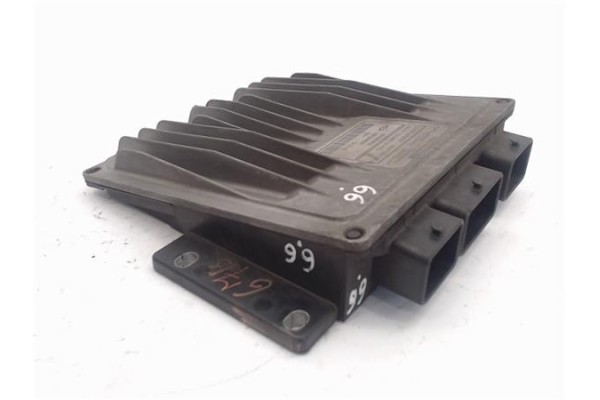 Recambio de centralita para renault megane ii berlina 5p 1.5 authentique referencia OEM IAM 8200259832/80967B 8200264698/R0410B0