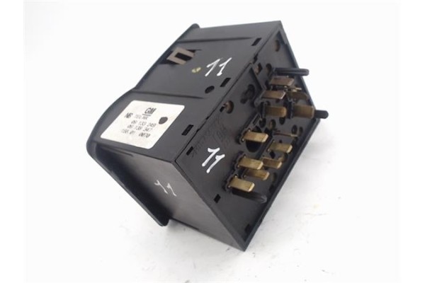 Recambio de mando de luces para opel zafira a referencia OEM IAM 09133249 - 09138347 TRW168010070 
