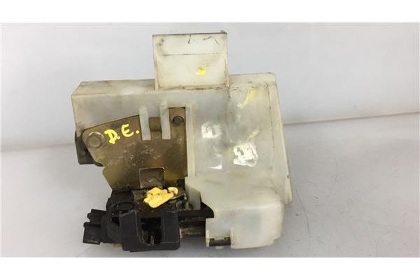 Recambio de cierre electromagnetico delantero izquierdo para renault megane i (ba0/1_) 1.6 i (ba0l) referencia OEM IAM 770146918