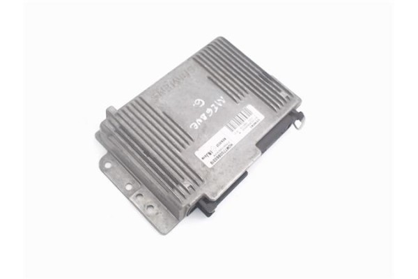 Recambio de centralita para renault megane i fase 2 classic (la...) 1.6 16v fairway referencia OEM IAM (7700860319) (7700105979)