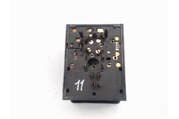 Recambio de mando de luces para opel zafira a referencia OEM IAM 09133249 - 09138347 TRW168010070 