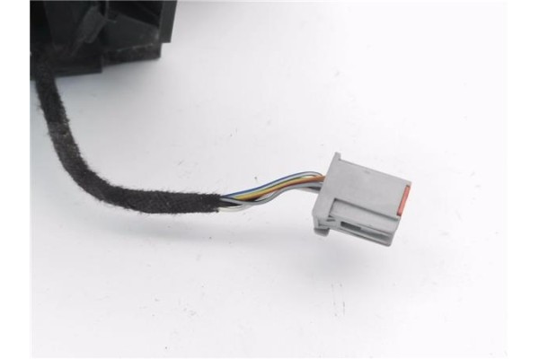 Recambio de retrovisor electrico derecho para ford fiesta v (jh_, jd_) 1.6 tdci referencia OEM IAM 2801001RH  