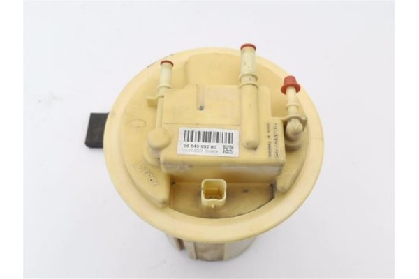 Recambio de bomba combustible para citroen c4 picasso 1.6 hdi referencia OEM IAM 9684995280  