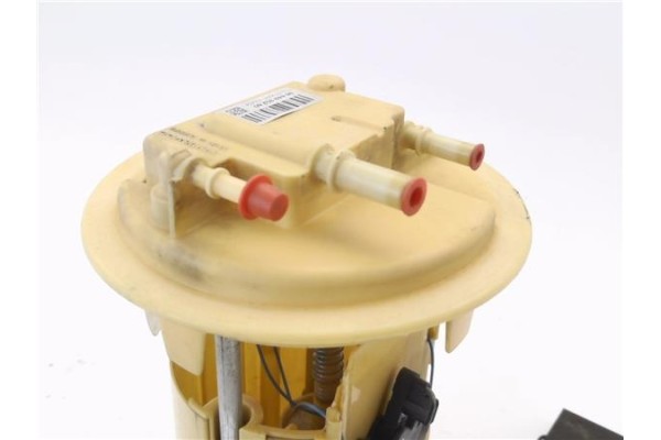 Recambio de bomba combustible para citroen c4 picasso 1.6 hdi referencia OEM IAM 9684995280  